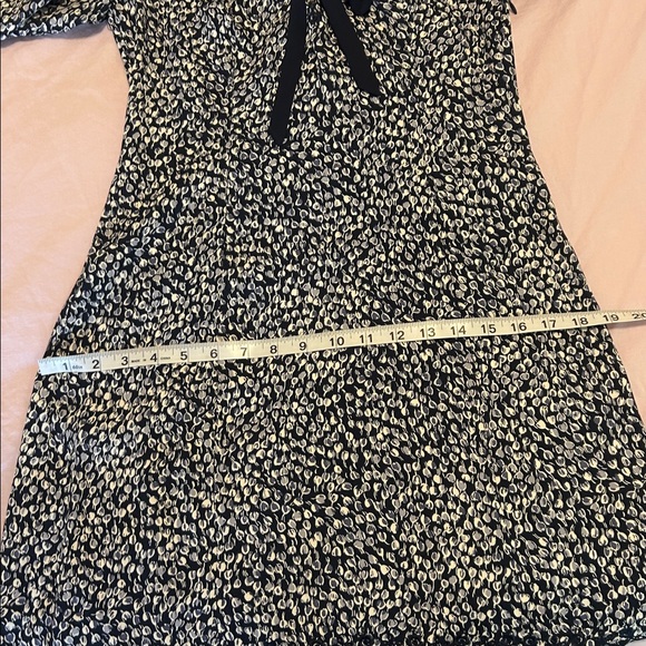 Reformation Floral Navy and Cream Mini Dress - Picture 15 of 15